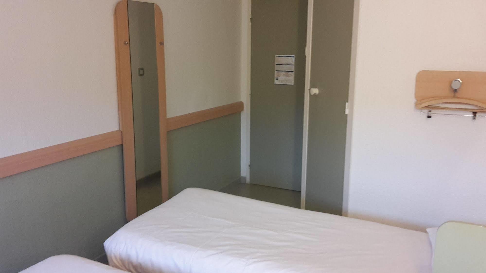 Ibis Budget Bourges Exterior photo